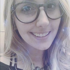 Meet your Posher, Sylvia